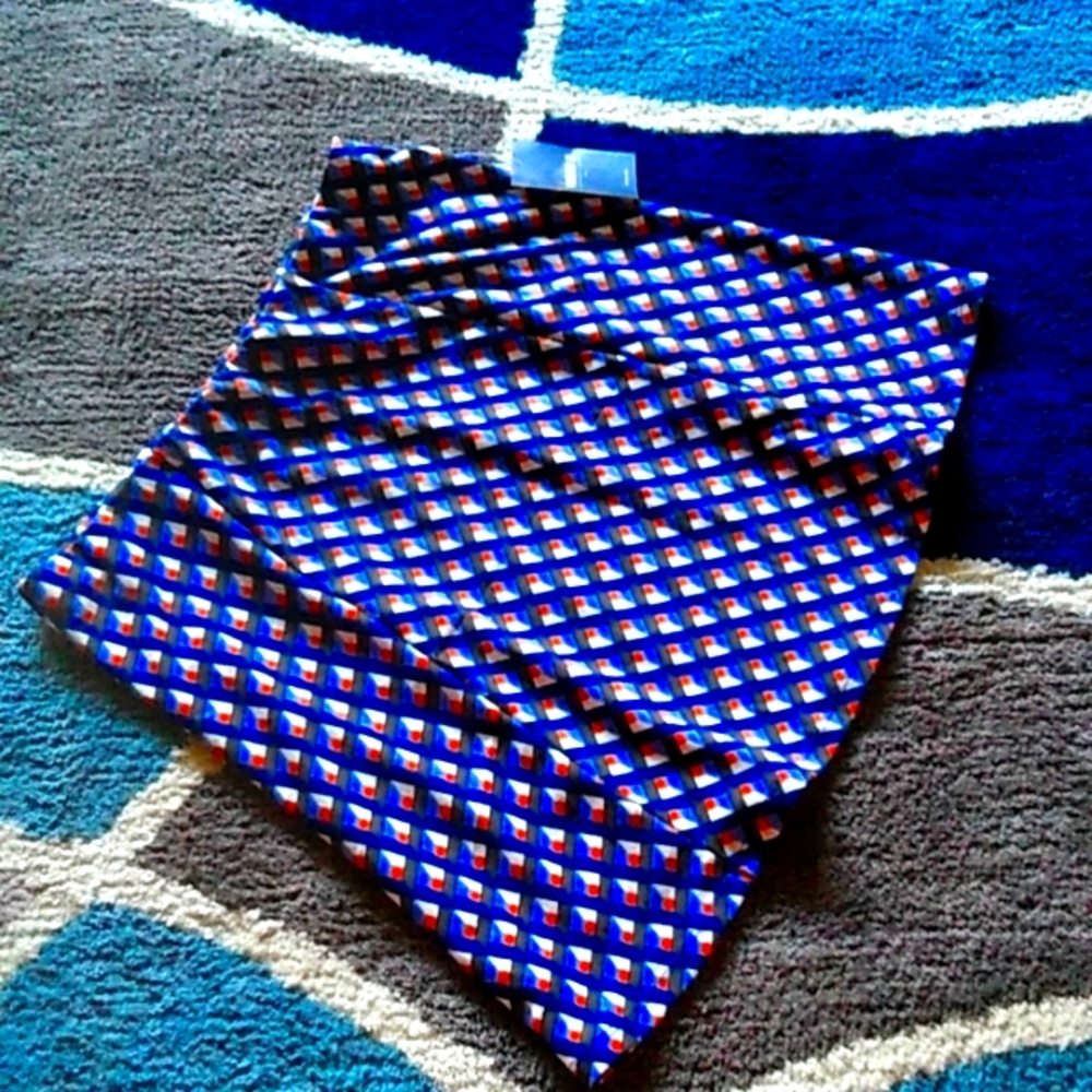 Women's Skater Skirt - Picture 3 of 7